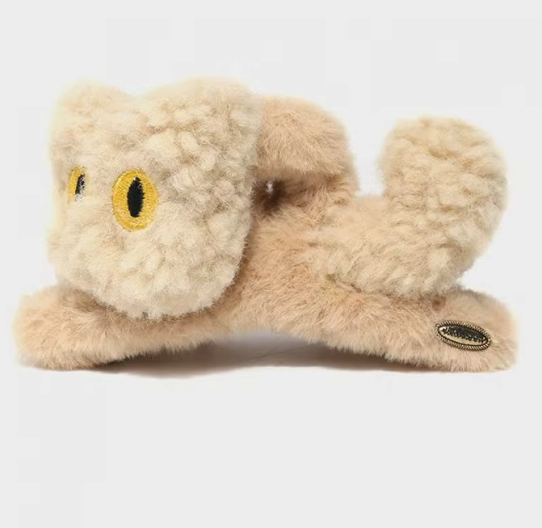 Fluffy Cat Hair Claw Clip - Beige